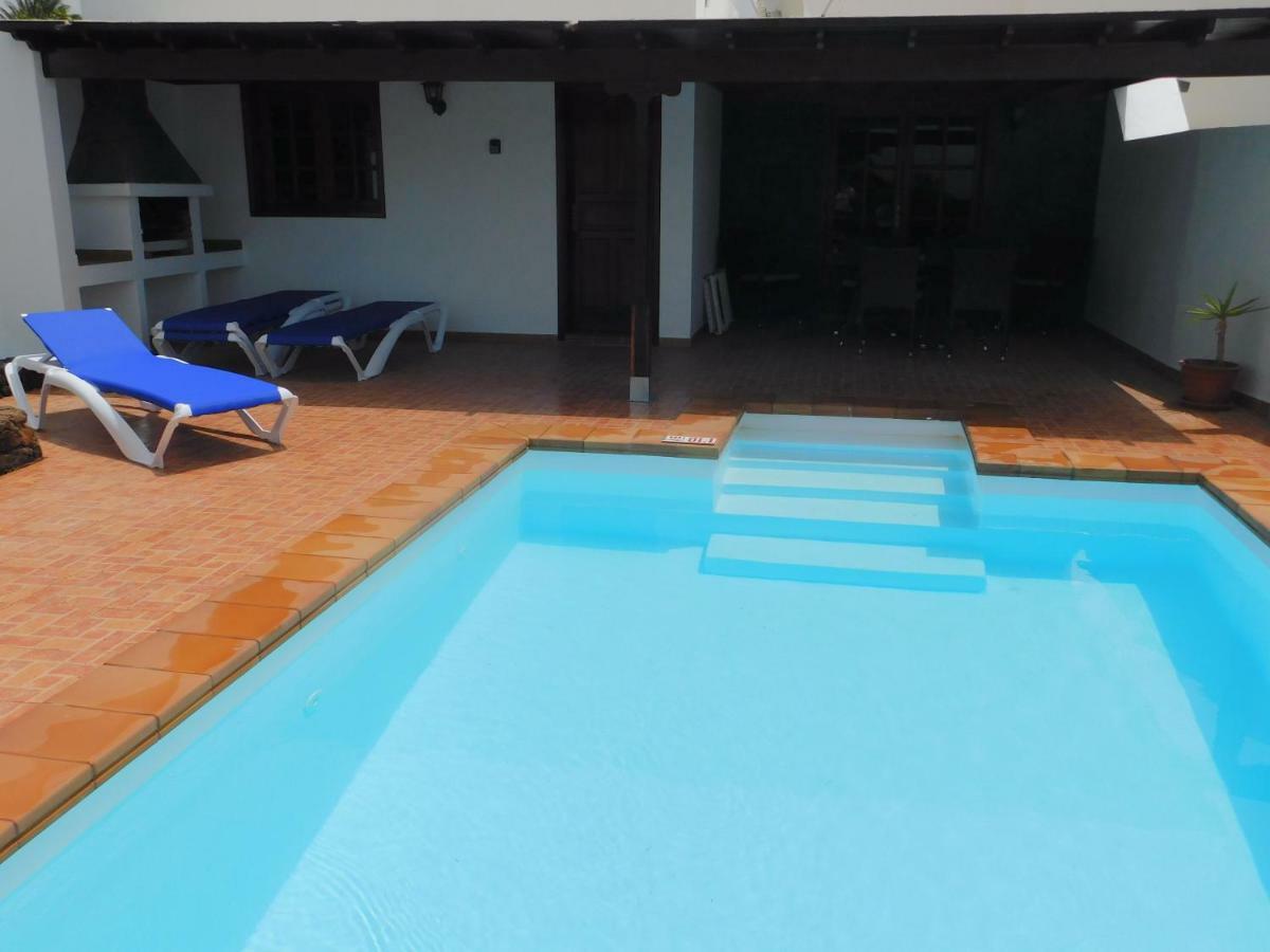 Villa Lucky - Heated Pool Macher Ngoại thất bức ảnh
